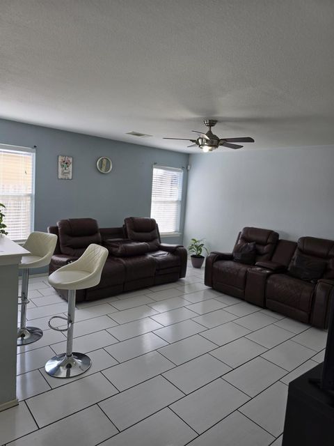 Tiny photo for 12304 Waterford Run WAY, Manor, TX 78653 (MLS # 9998952)