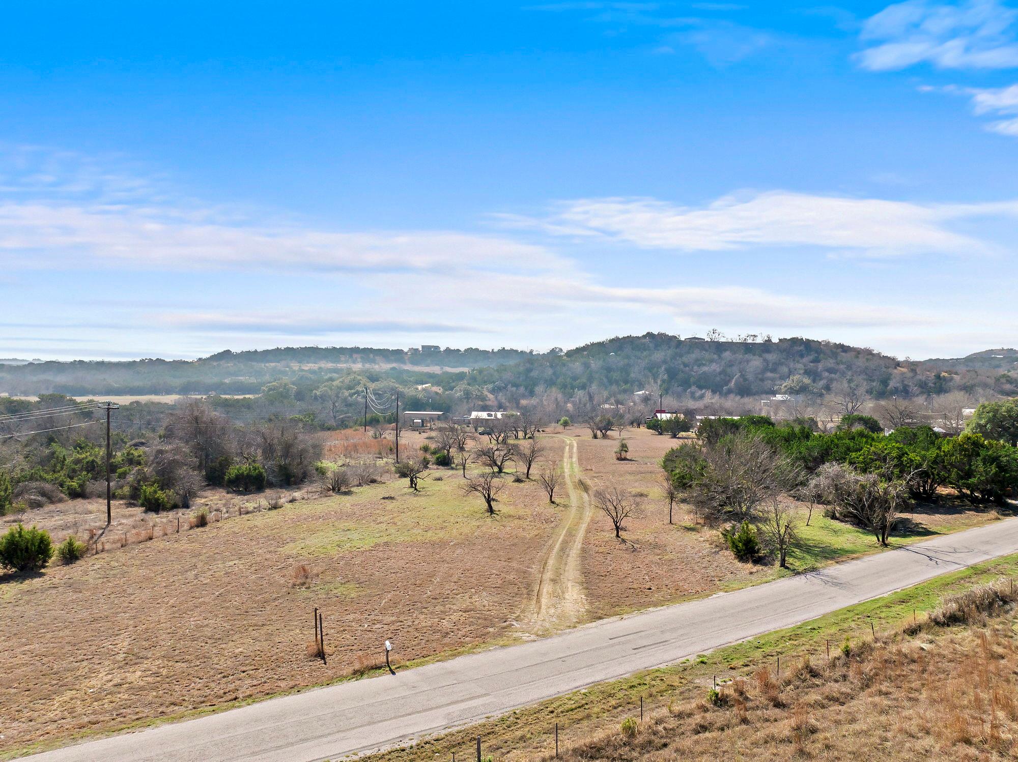 7436 MILLER CREEK LP JOHNSON CITY, TX 78636-L