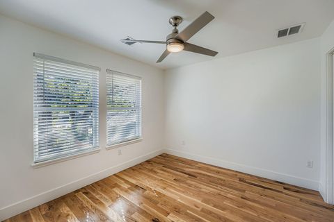 Tiny photo for 704 Valdez ST #B, Austin, TX 78741 (MLS # 2054155)