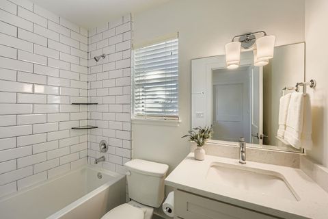 Tiny photo for 704 Valdez ST #B, Austin, TX 78741 (MLS # 2054155)