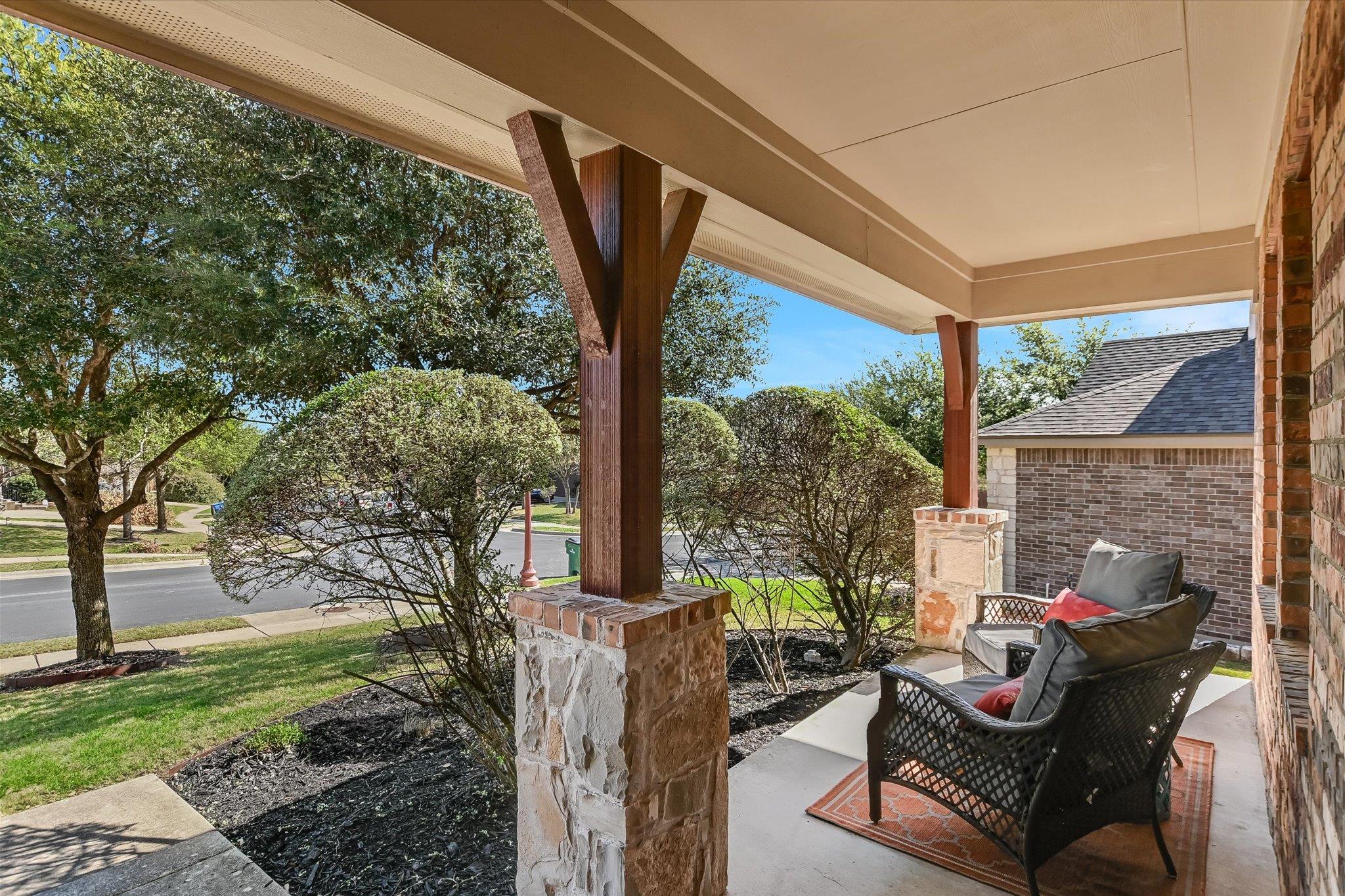 1813 Meandering Meadows DR