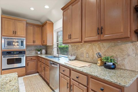 Tiny photo for 12501 Bright Sky Overlook, Austin, TX 78732 (MLS # 5416628)