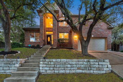Photo of 3304 Mulberry Creek DR, Austin, TX 78732 (MLS # 3339126)