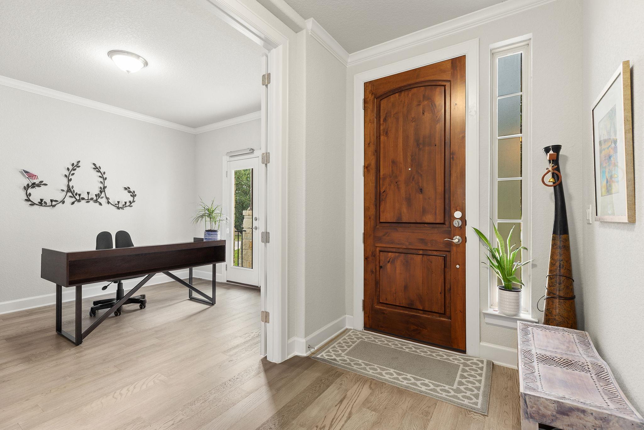 615 Glacial Stream LN