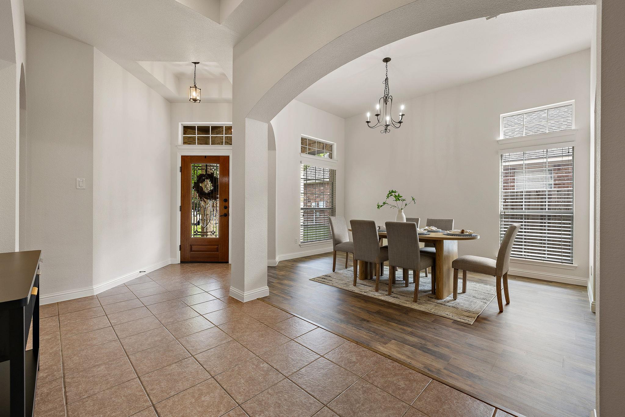 1115 Canyon Maple RD
