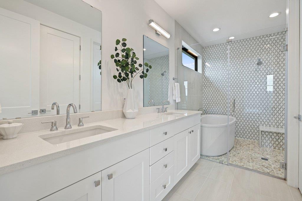 6603 Liliana LN 5