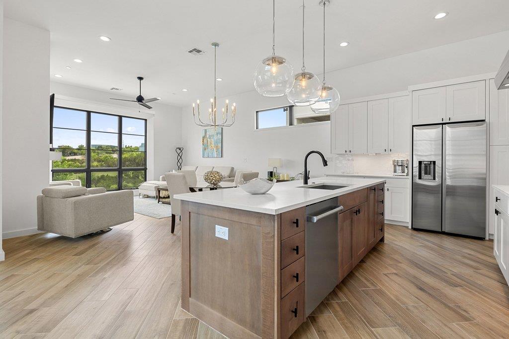 6603 Liliana LN 5