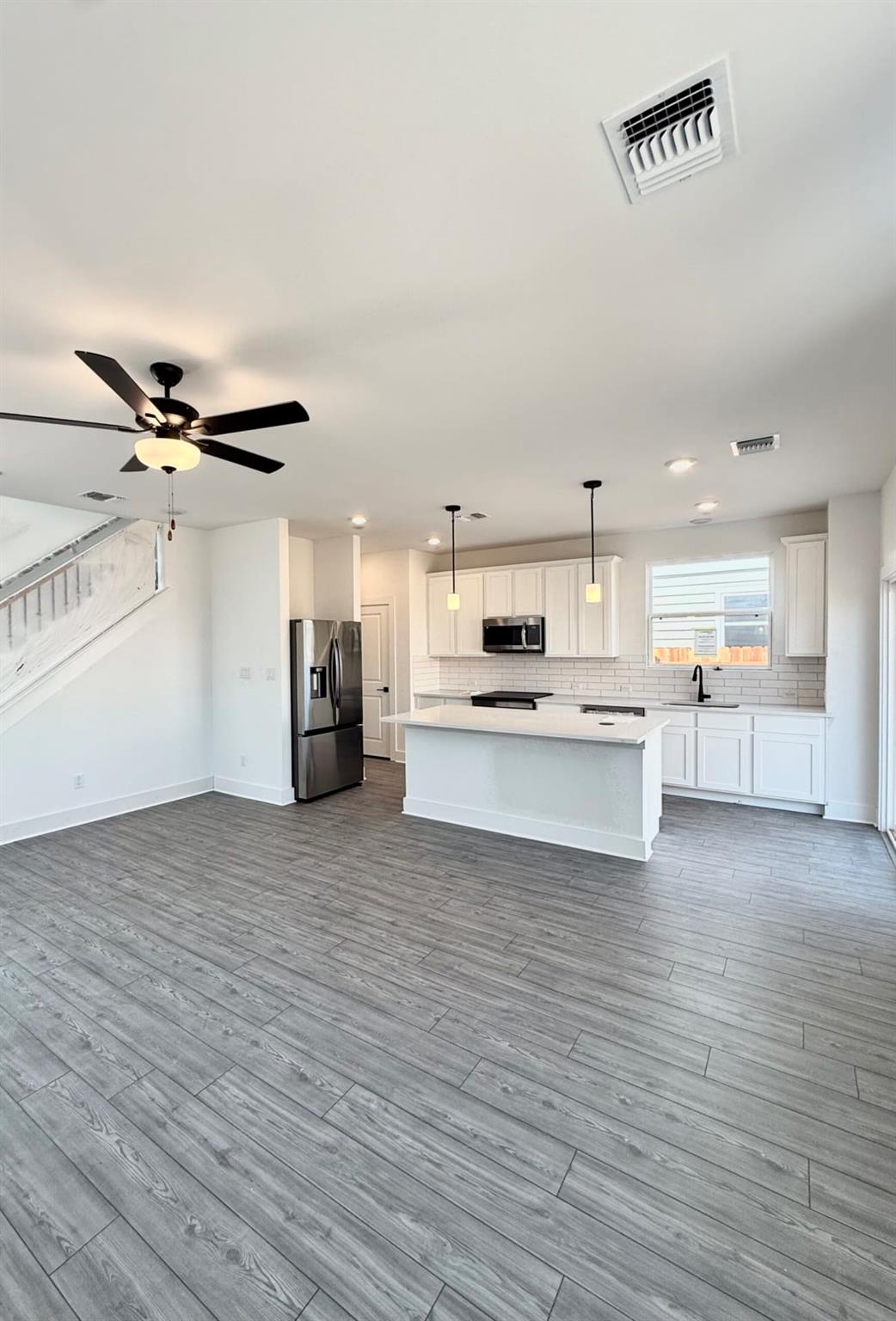 146 Kislingbury LN