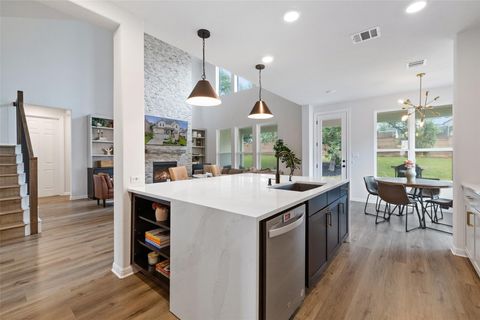 Tiny photo for 7621 Paruline DR, Austin, TX 78738 (MLS # 7493168)