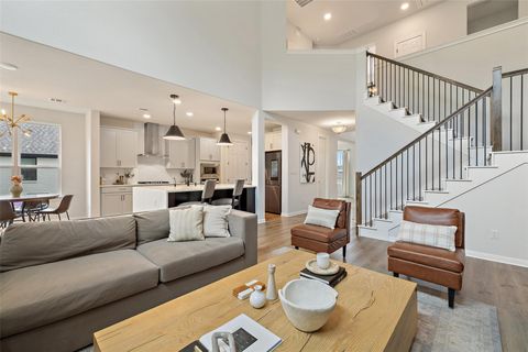 Tiny photo for 7621 Paruline DR, Austin, TX 78738 (MLS # 7493168)