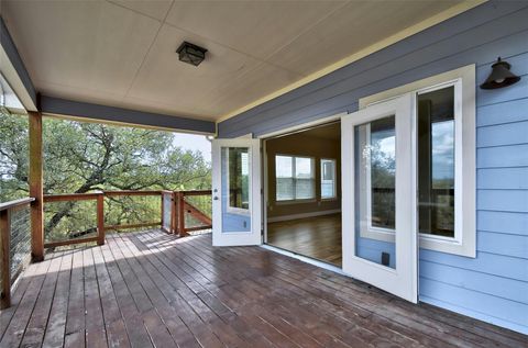 1007 Meckell DR Canyon Lake TX 78133