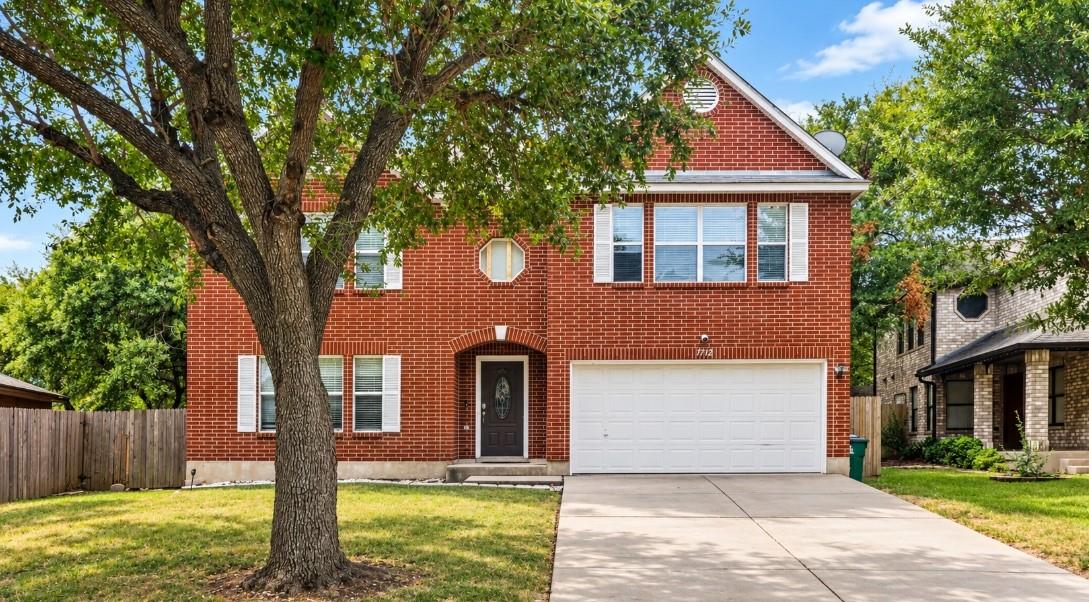 1112 Welch WAY