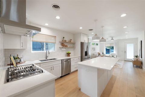 Tiny photo for 3014 Pin Oak CT, Austin, TX 78704 (MLS # 9786173)