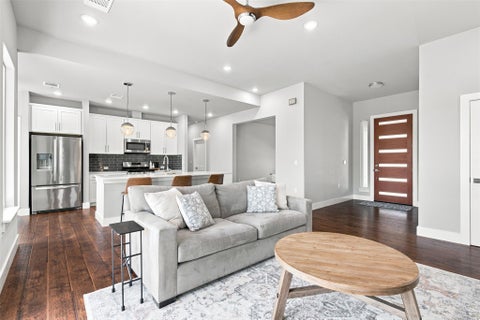 Photo of 908 Rocky Spring RD, Austin, TX 78753 (MLS # 2191510)