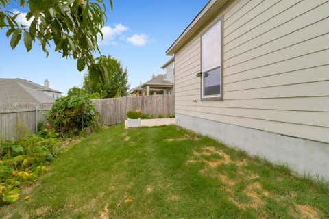 Tiny photo for 811 Screech Owl DR, Pflugerville, TX 78660 (MLS # 6892629)