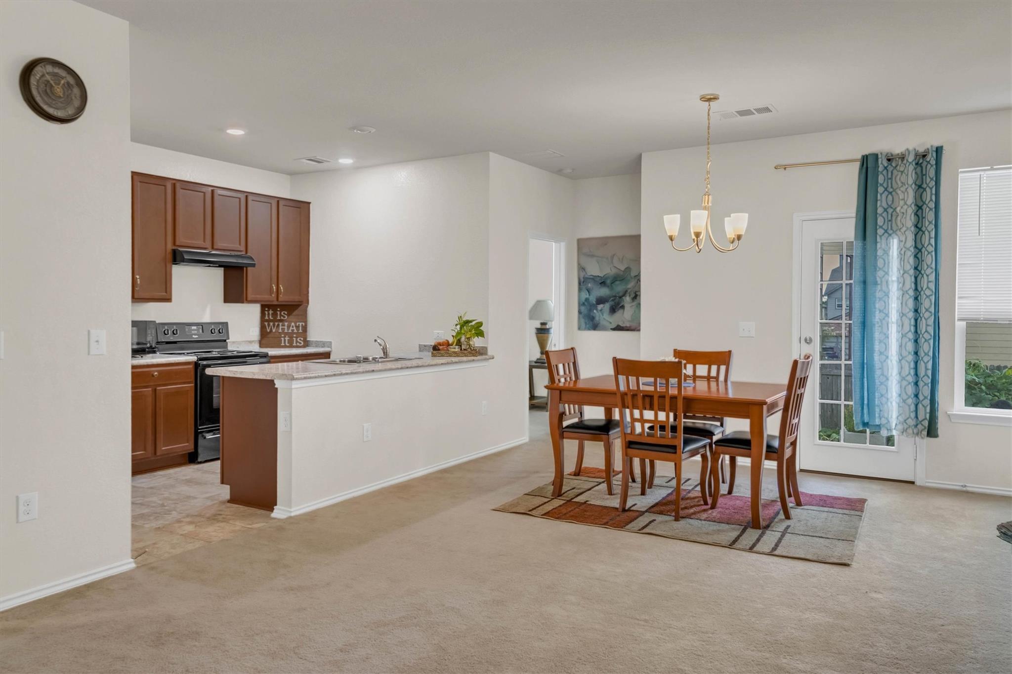 811 Screech Owl DR