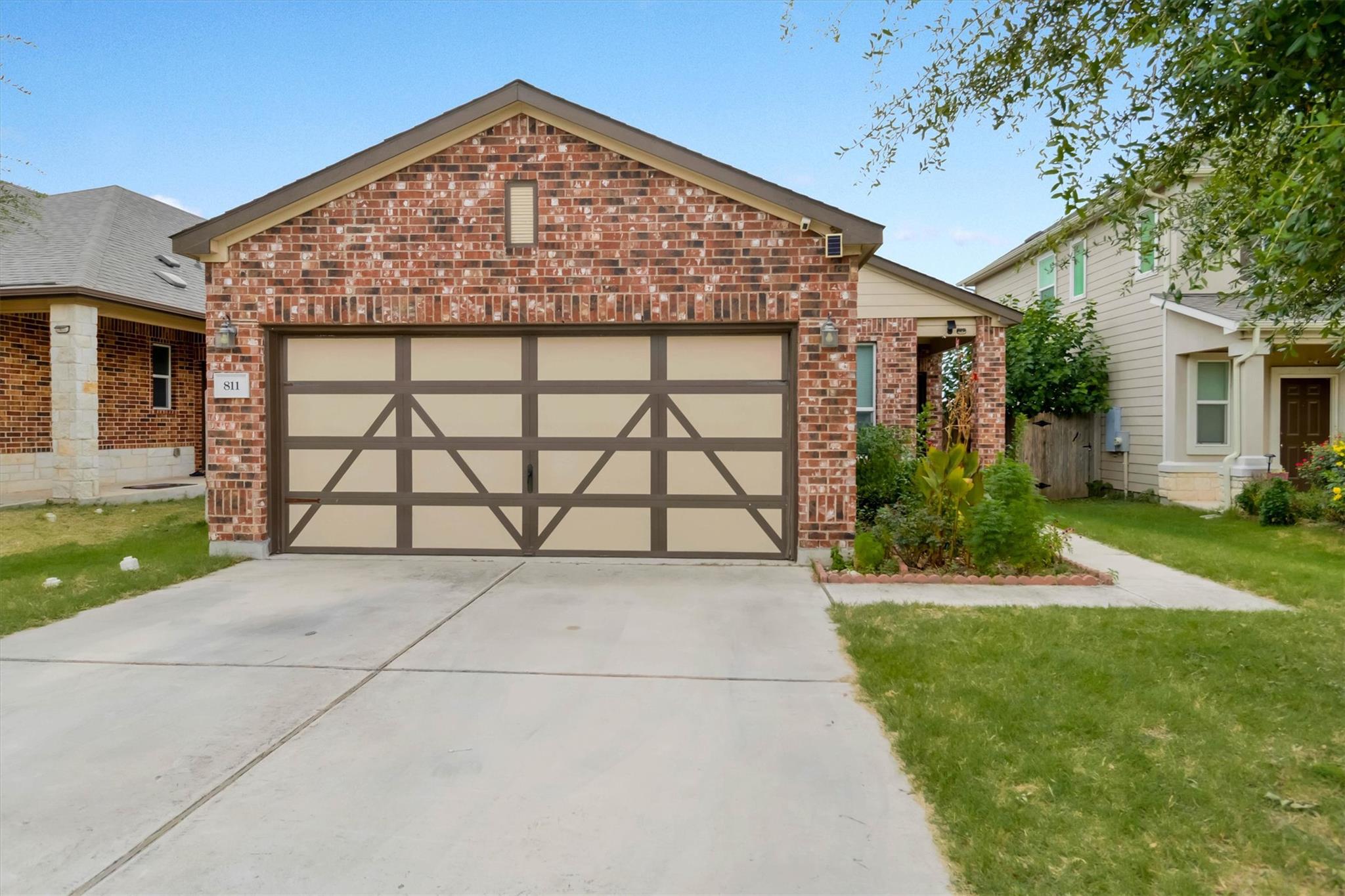 811 Screech Owl DR
