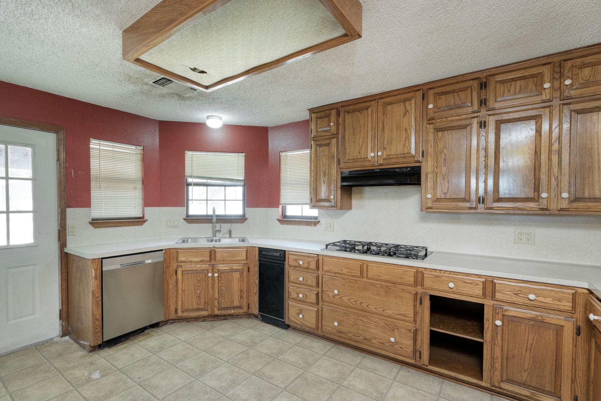 504 Morris DR