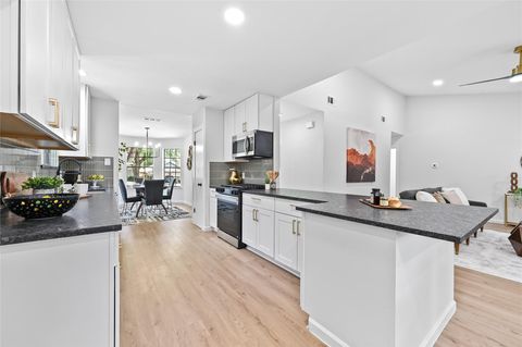 Tiny photo for 9902 Willers WAY, Austin, TX 78748 (MLS # 9665129)