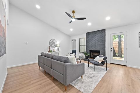 Tiny photo for 9902 Willers WAY, Austin, TX 78748 (MLS # 9665129)