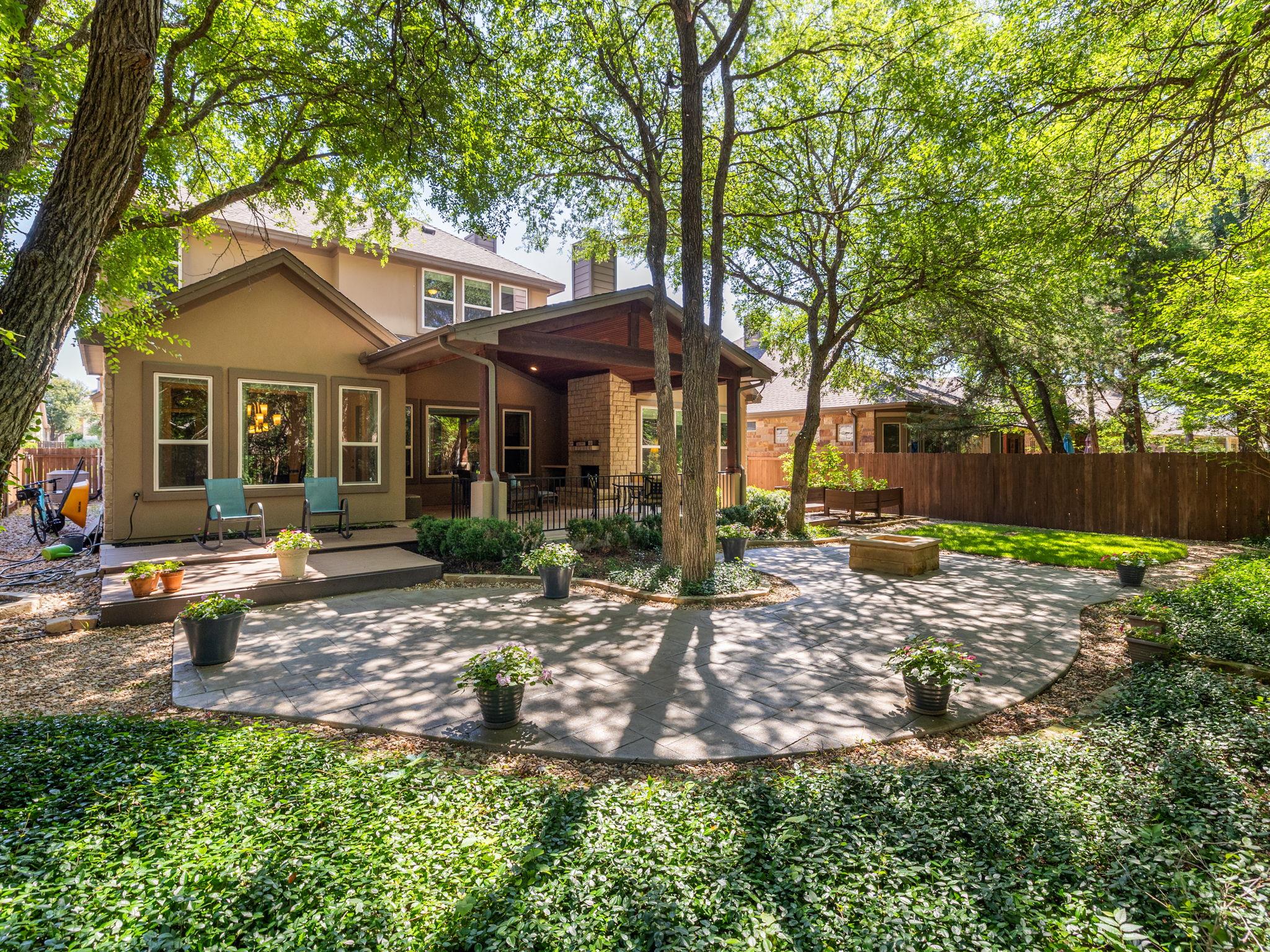 Photo 1 of 33 — 2113 Manada TRL, Cedar Park, TX 78641