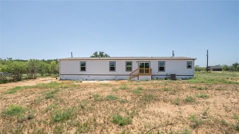 1145 Callihan RD Luling TX 78648