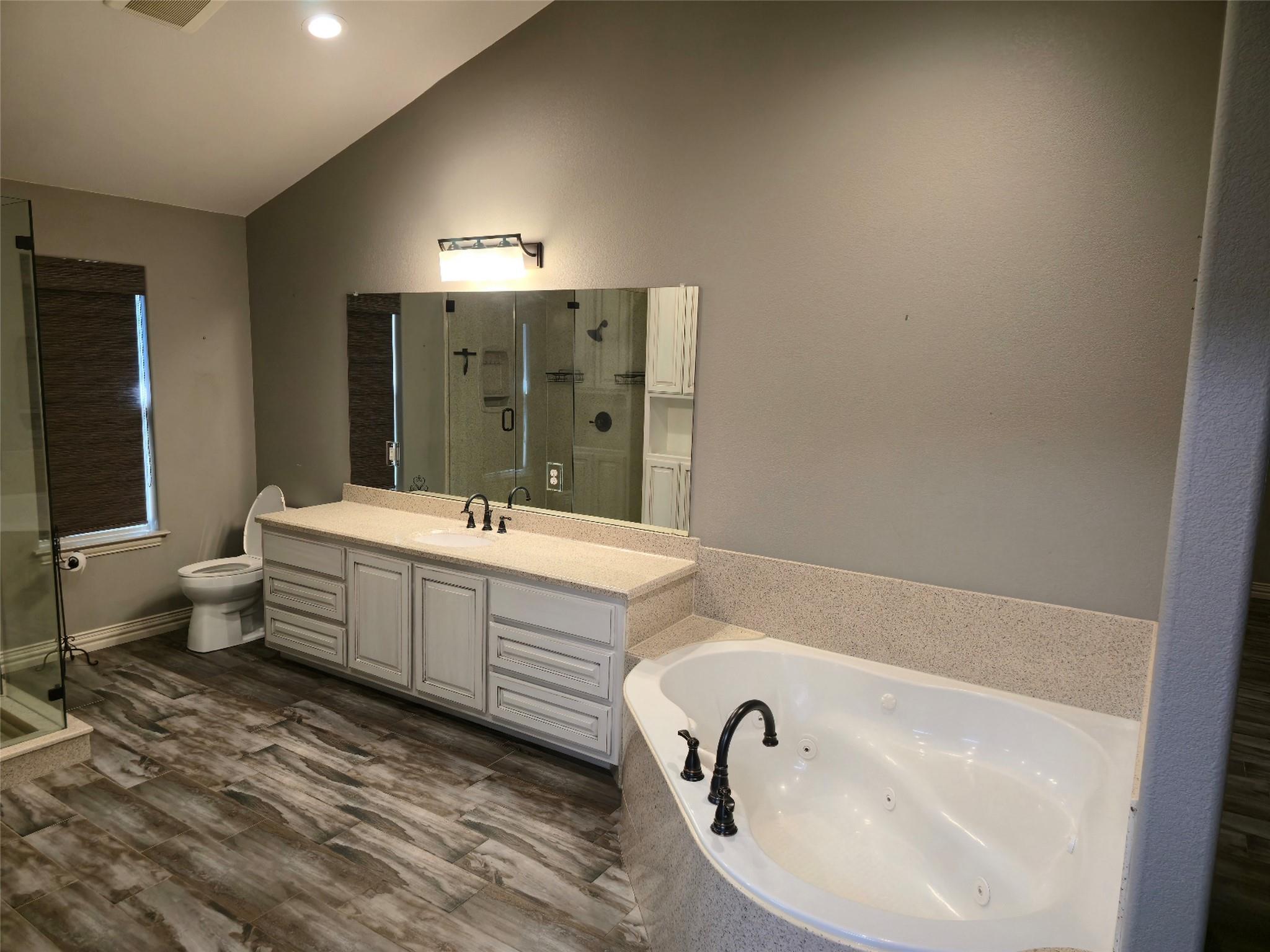 1832 County Road 2699