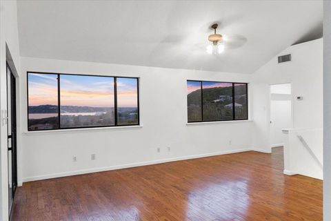 Tiny photo for 13816 Lake View DR, Austin, TX 78732 (MLS # 6085120)