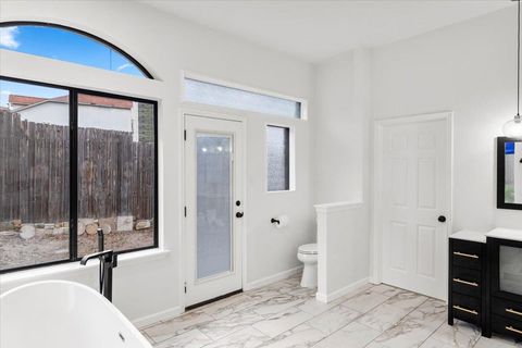 Tiny photo for 13816 Lake View DR, Austin, TX 78732 (MLS # 6085120)