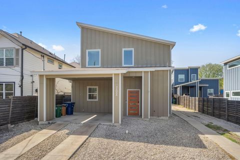 Photo of 7206 Carver Ave #A, Austin, TX 78752 (MLS # 1551435)