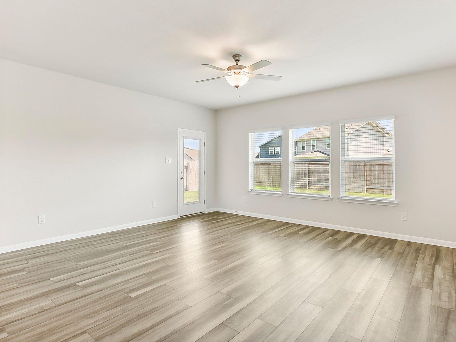 223 Red Tail Hawk LN