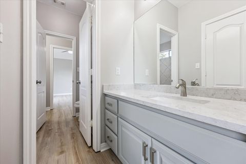 Tiny photo for 308 Calistoga CT, Austin, TX 78732 (MLS # 5356886)