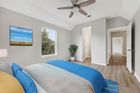 Tiny photo for 308 Calistoga CT, Austin, TX 78732 (MLS # 5356886)