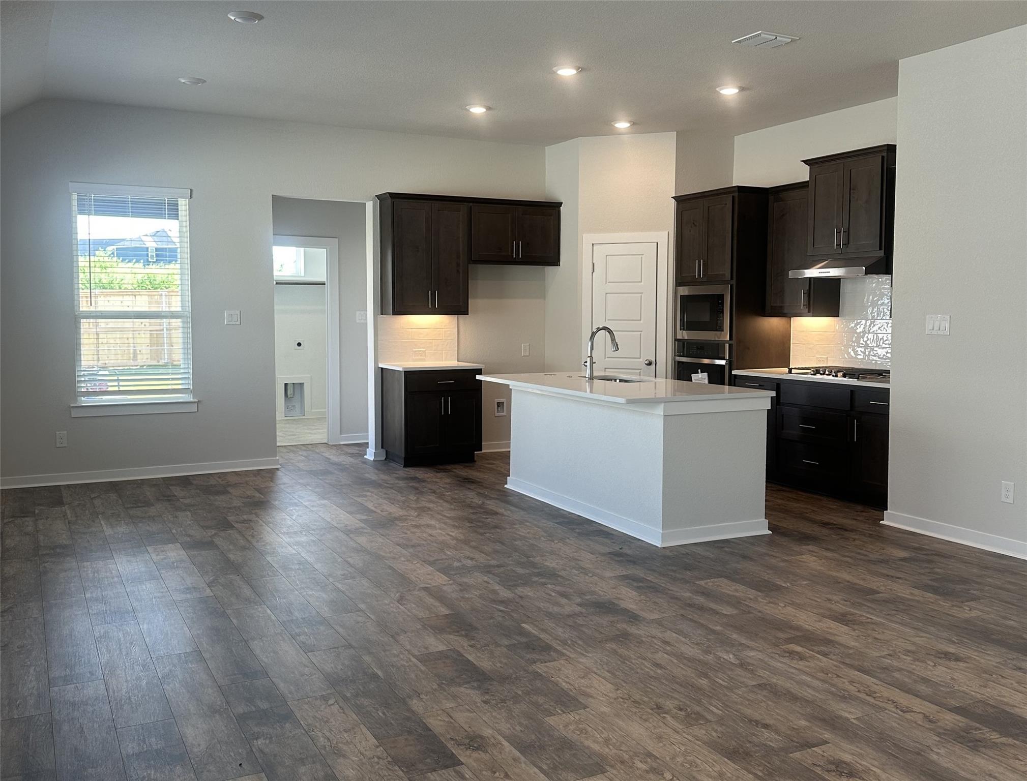 240 Camino Verde DR