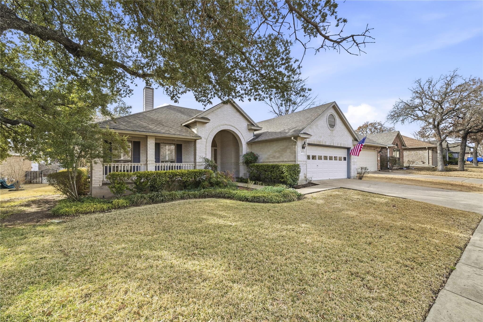 309 Heritage Hills DR