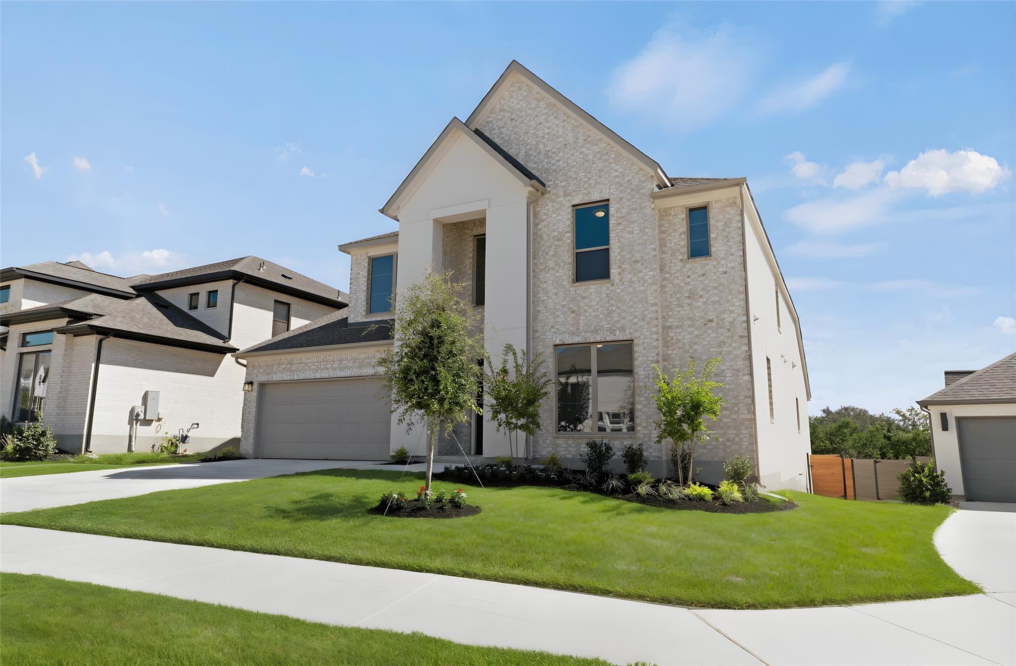 1533 Rodeo Ridge DR