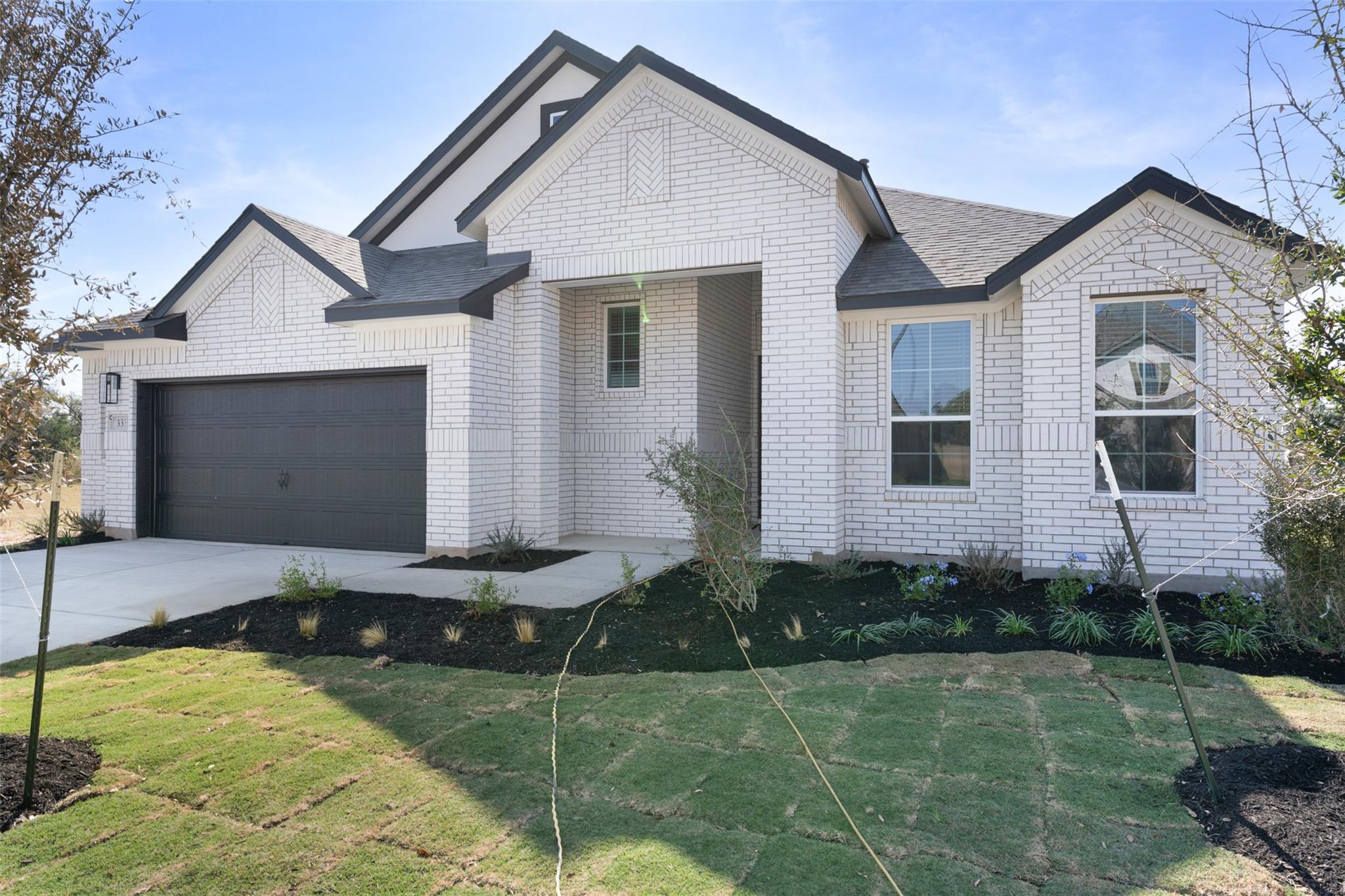 117 Sandrock TRL