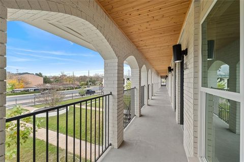 Photo of 5911 Sheridan Ave Ln Ave #B209, Austin, TX 78723 (MLS # 3745843)