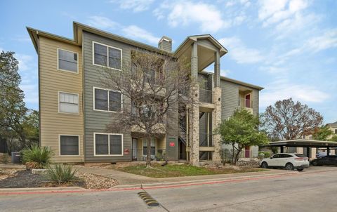 Tiny photo for 2320 Gracy Farms LN #311, Austin, TX 78758 (MLS # 3839722)