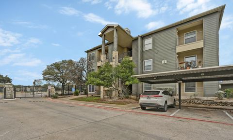 Tiny photo for 2320 Gracy Farms LN #311, Austin, TX 78758 (MLS # 3839722)