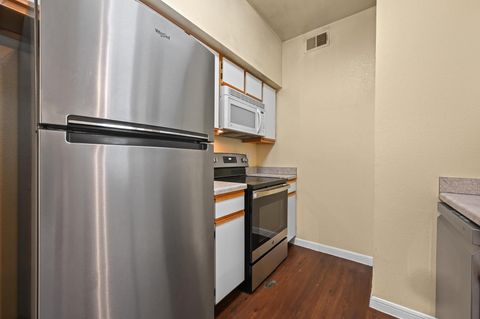 Tiny photo for 2320 Gracy Farms LN #311, Austin, TX 78758 (MLS # 3839722)