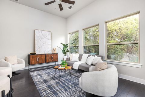 404 W Alpine RD 1 Austin TX 78704