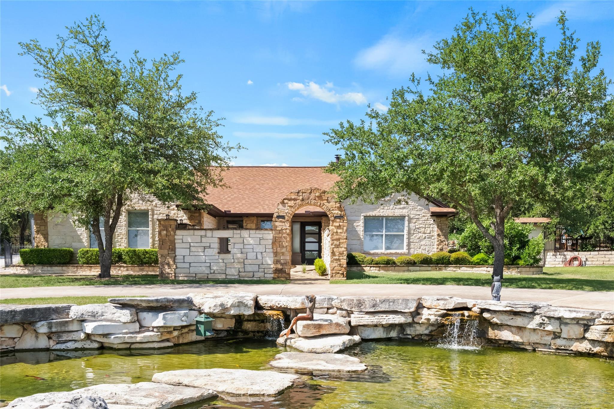 1020 Foothills DR