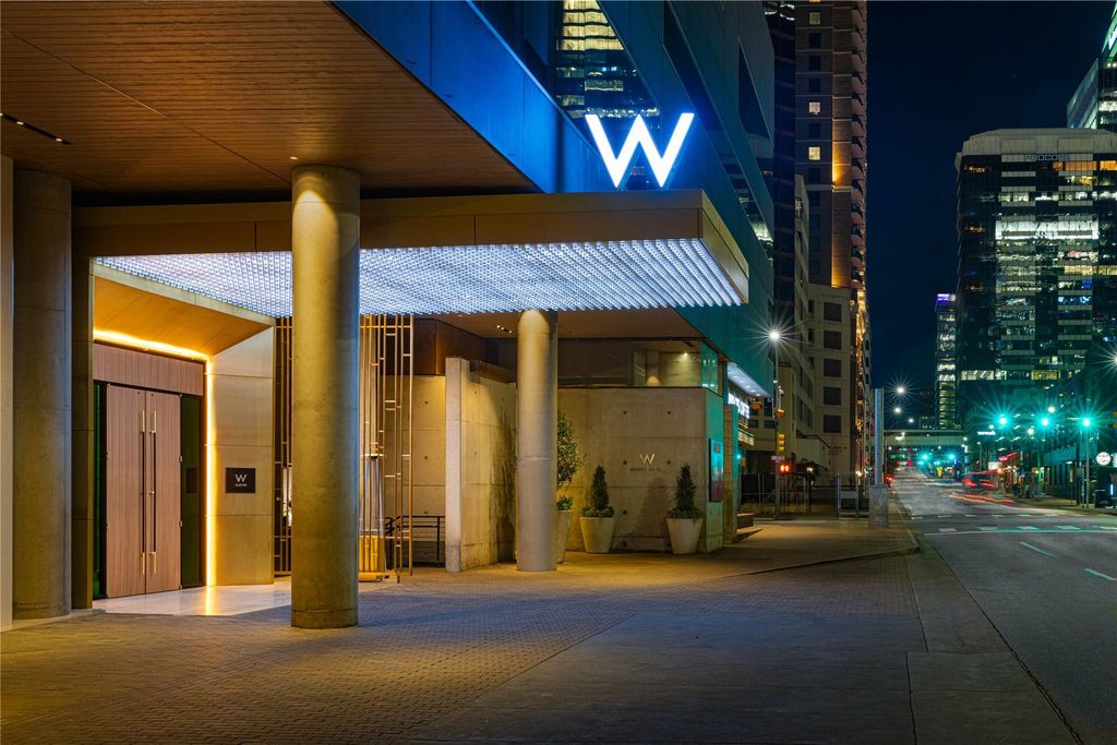 Photo for 210 Lavaca ST #2203, Austin, TX 78701 (MLS # 8439386)