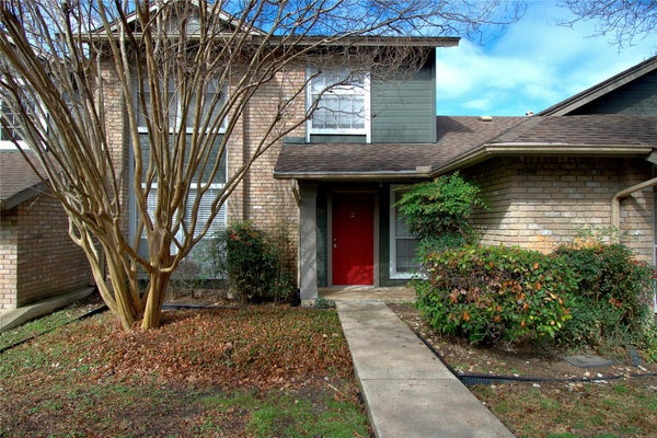 1015 E YAGER LN UNIT 151, AUSTIN, TX 78753 - Image e1e4b256c9e3ef845123af8f9a71ea4c/490844258