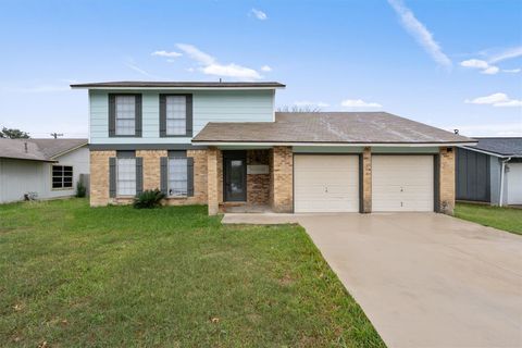 Photo of 405 E Logan ST, Round Rock, TX 78664 (MLS # 4855445)