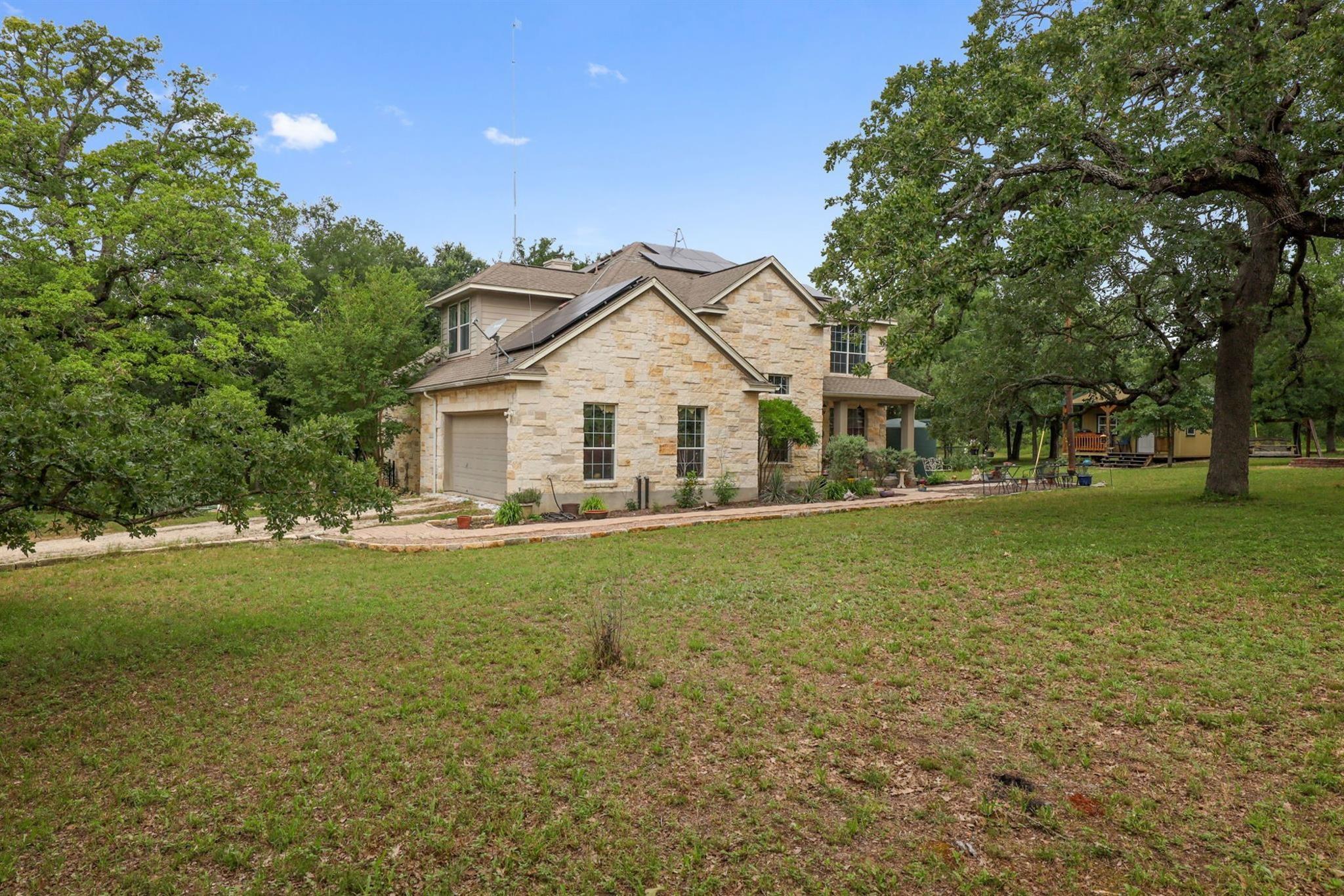 202 The Oaks BLVD