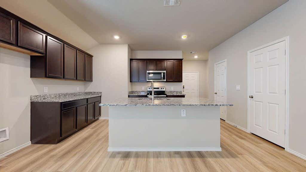 Photo of 410 Isham DR, Killeen, TX 76542 (MLS # 3089814)
