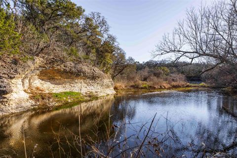 13017 Bob Johnson LN C Manchaca TX 78652