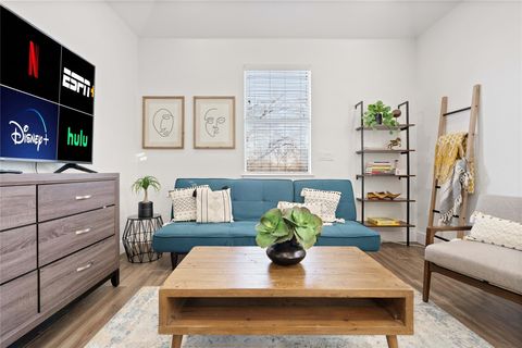 Tiny photo for 2106 Kenwood Ave, Austin, TX 78704 (MLS # 9407831)